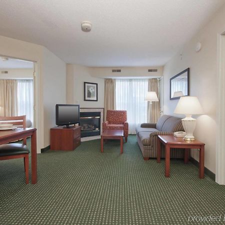 Residence Inn By Marriott Tulsa South Exteriör bild