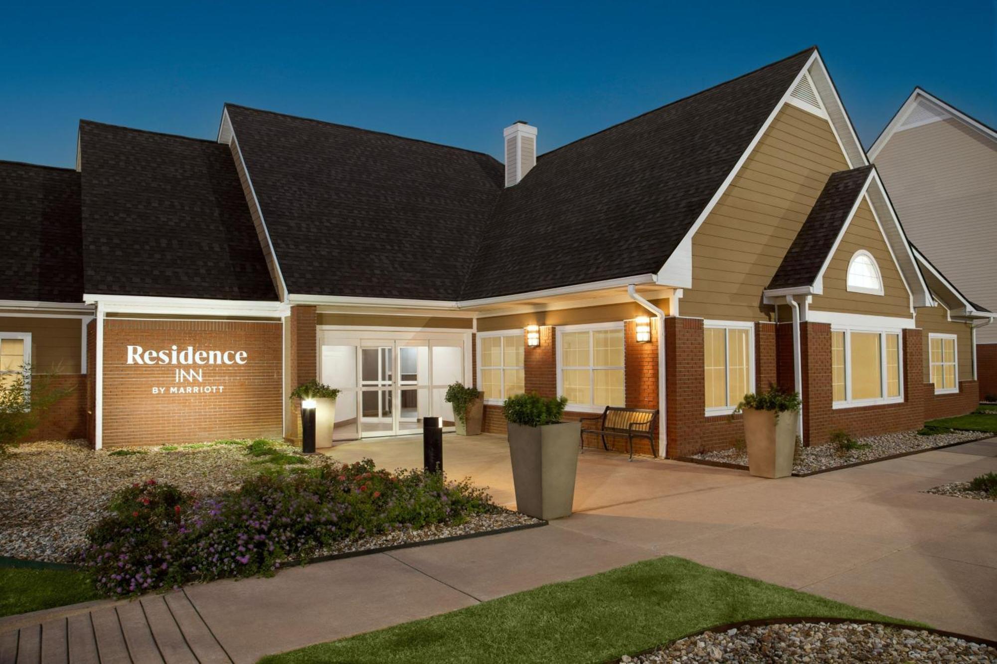Residence Inn By Marriott Tulsa South Exteriör bild