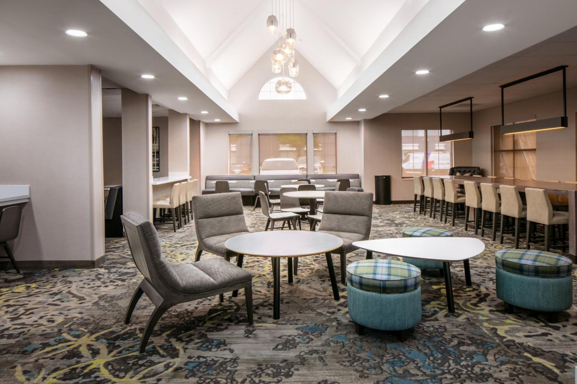 Residence Inn By Marriott Tulsa South Exteriör bild