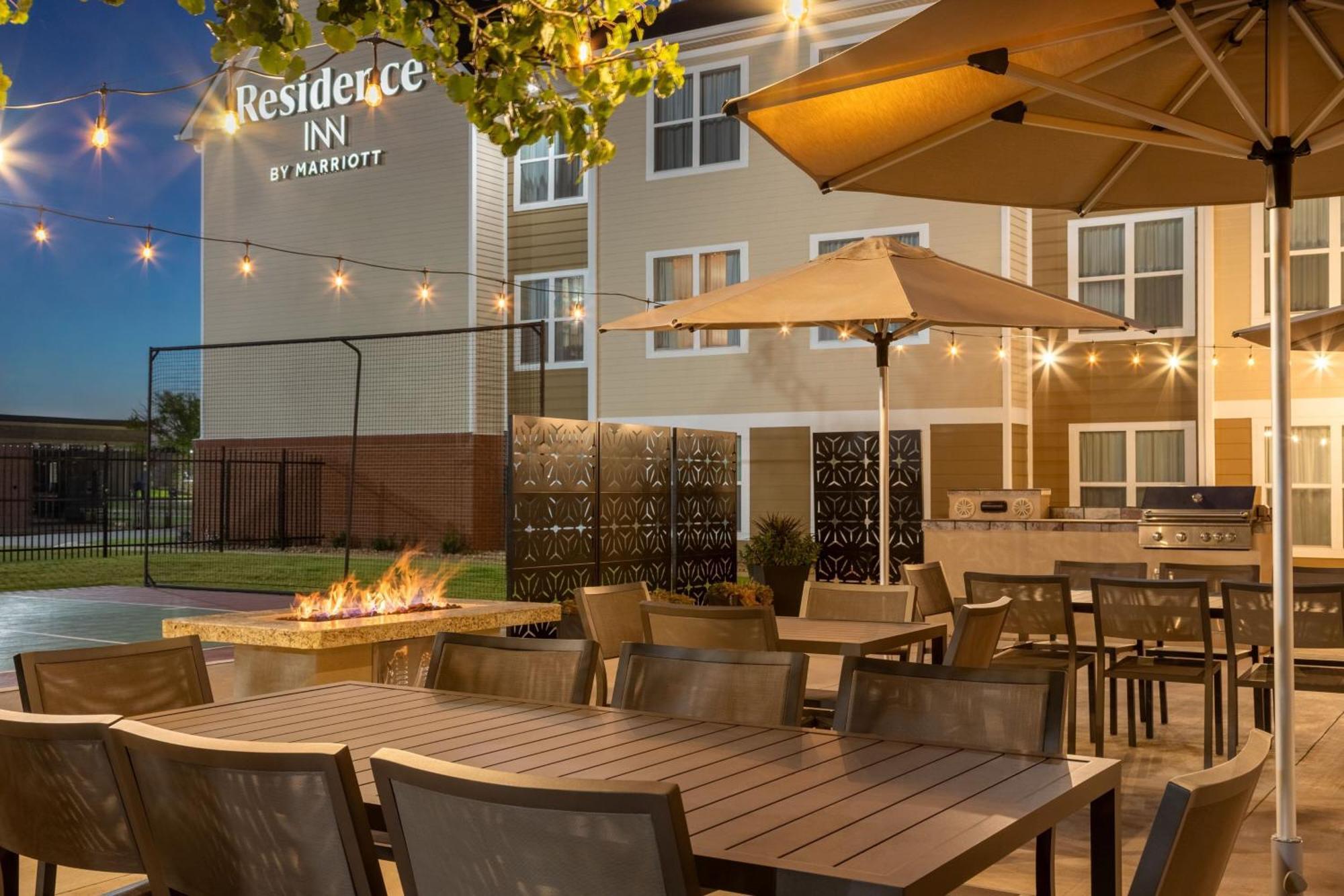 Residence Inn By Marriott Tulsa South Exteriör bild