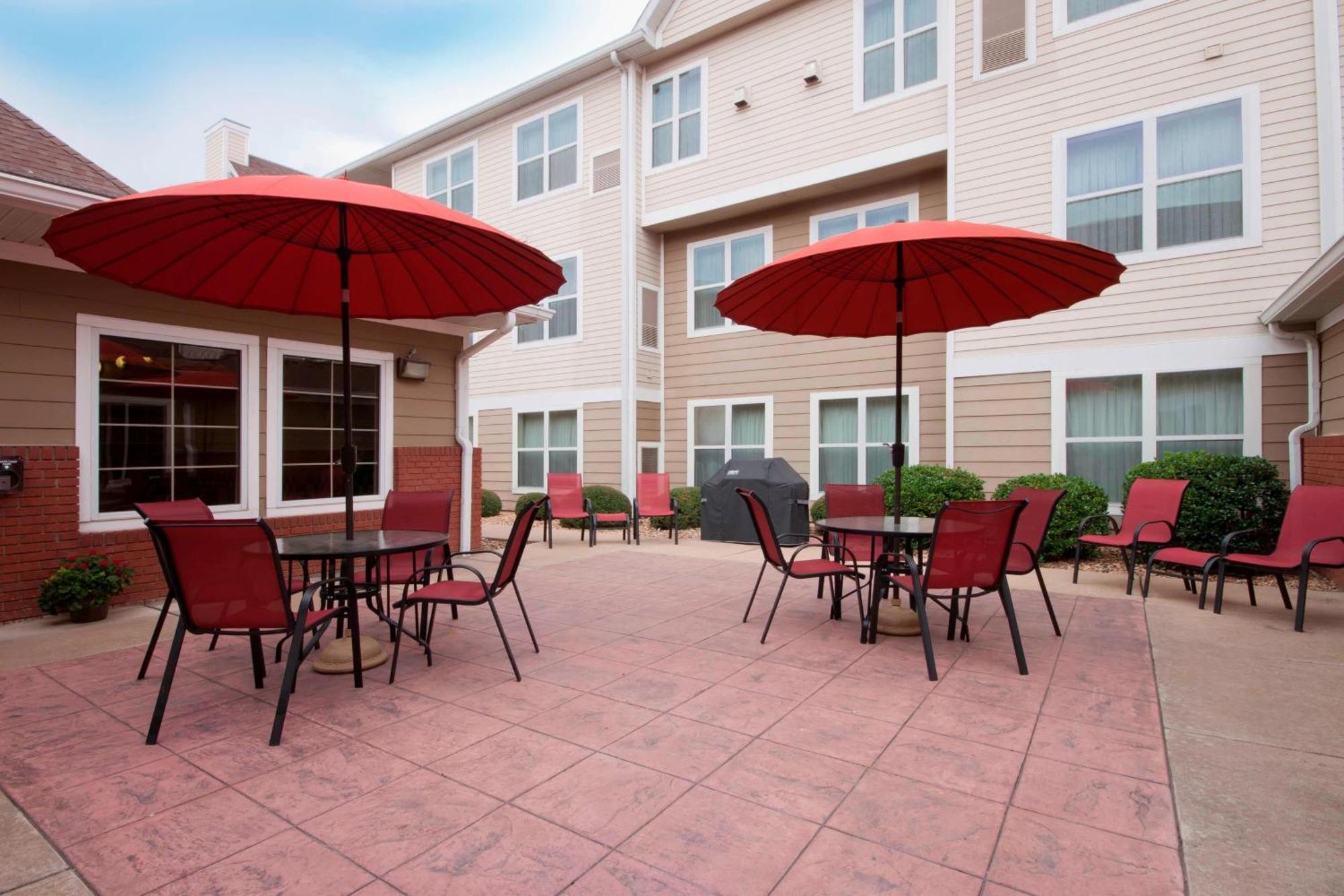 Residence Inn By Marriott Tulsa South Exteriör bild