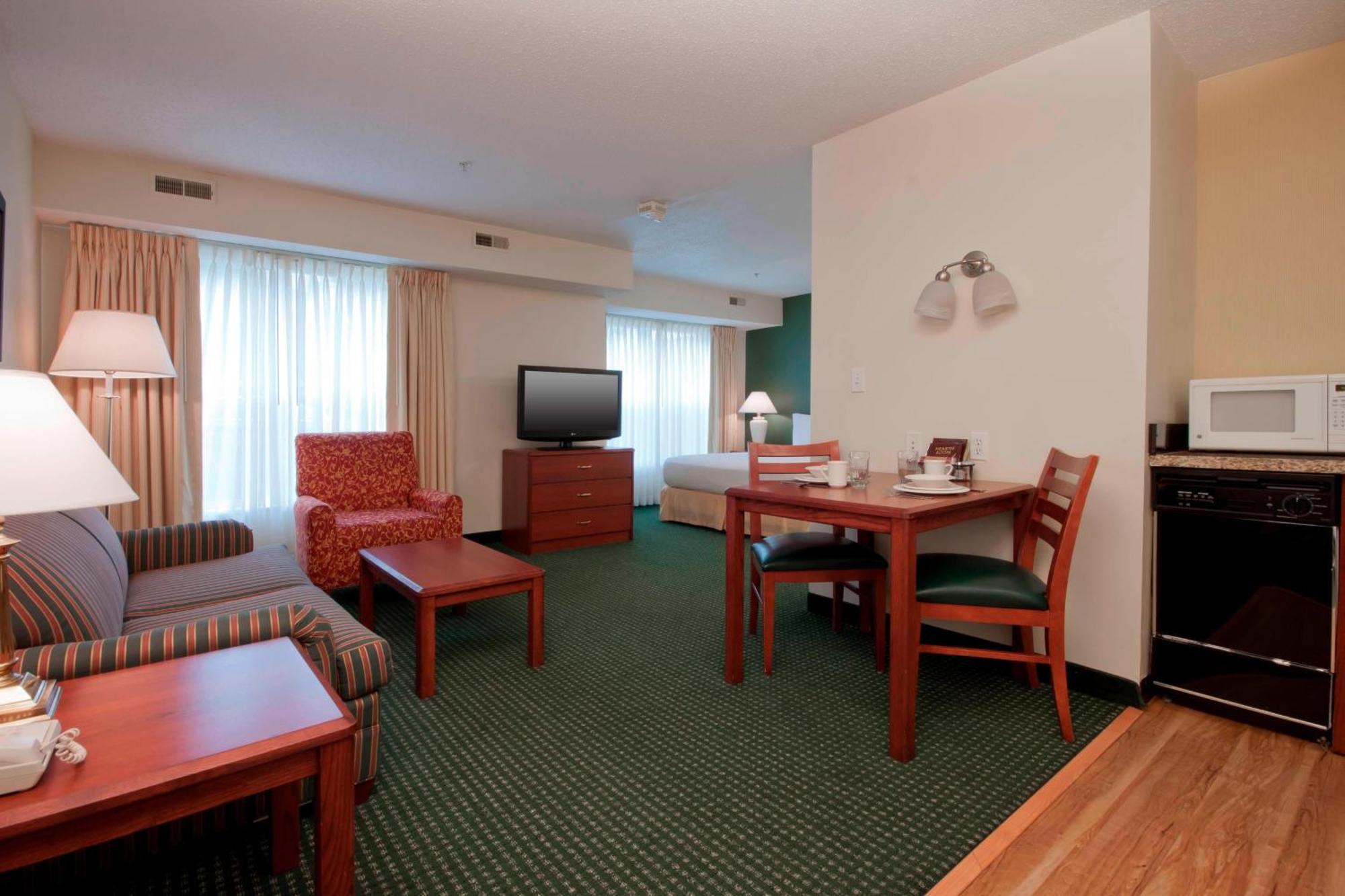 Residence Inn By Marriott Tulsa South Exteriör bild